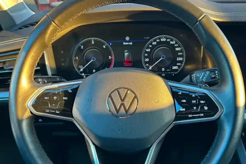 Volkswagen Touareg din 2023 cu 53.000 km - oferta VOL238769 - foto 22