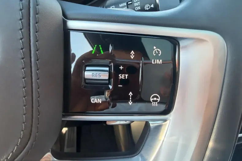 Land Rover Range Rover din 2025 cu 27.000 km - oferta LAN238771 - foto 46