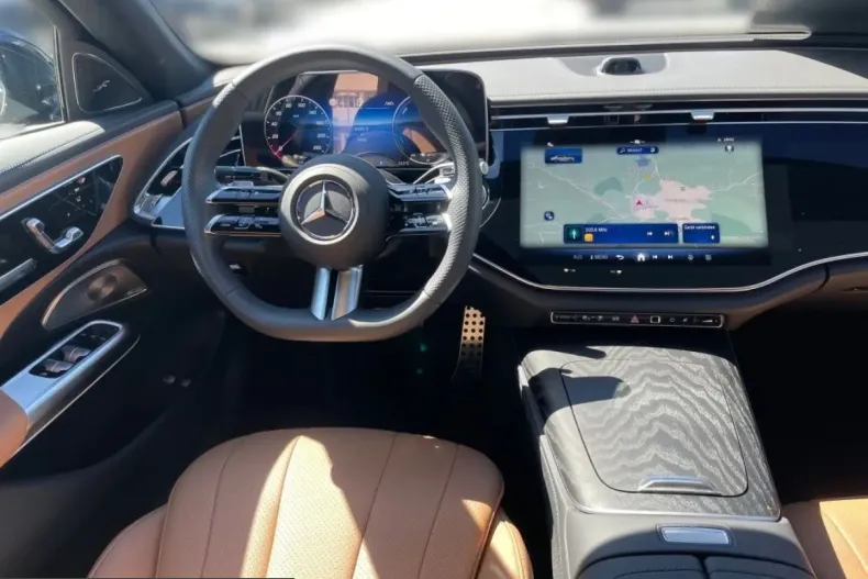 Mercedes-Benz E 400 (Clasa E) din 2025 cu 8.495 km - oferta MER238774 - foto 10