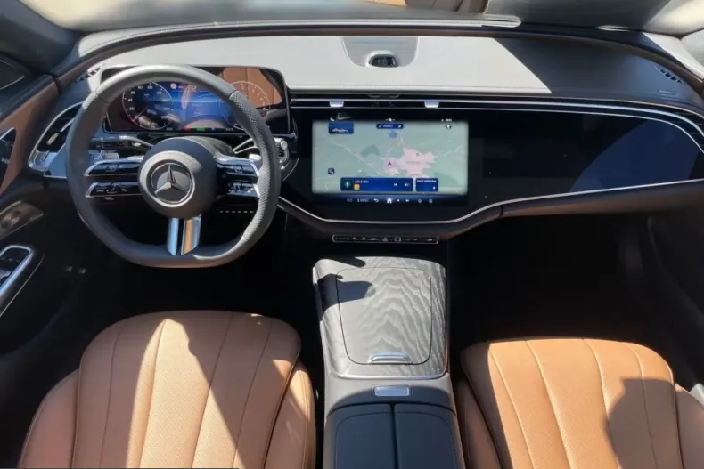 Mercedes-Benz E 400 (Clasa E) din 2025 cu 8.495 km - oferta MER238774 - foto 11