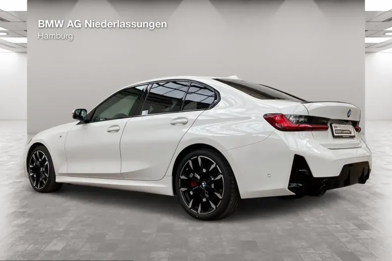 BMW 330 (Seria 3) din 2025 cu 63.474 km - oferta BMW238780 - foto 2