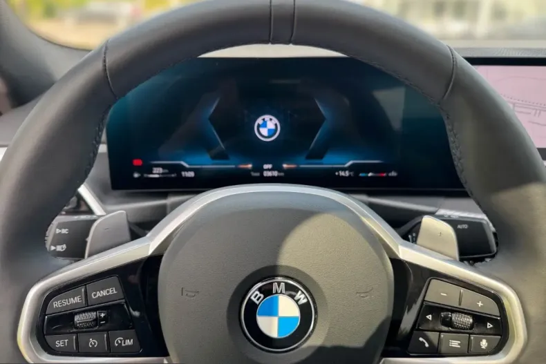 BMW 330 (Seria 3) din 2025 cu 3.600 km - oferta BMW238782 - foto 9