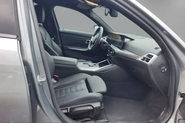 BMW 330 (Seria 3) din 2025 cu 25.400 km - oferta BMW238783 - foto 9