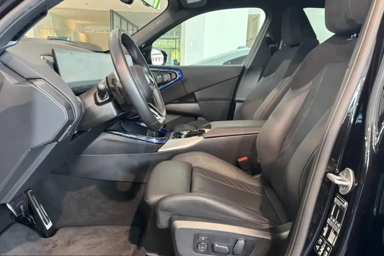 BMW X3 (Seria X) din 2025 cu 14.300 km - oferta BMW238793 - foto 13