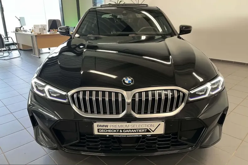 BMW 320 (Seria 3) din 2025 cu 25.400 km - oferta BMW238797 - foto 1