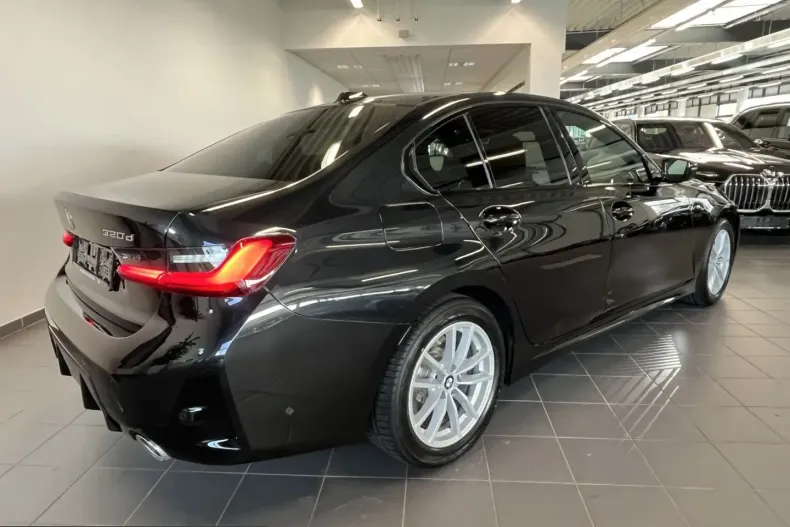 BMW 320 (Seria 3) din 2025 cu 25.400 km - oferta BMW238797 - foto 2
