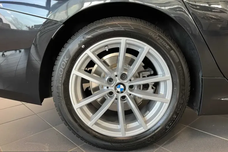 BMW 320 (Seria 3) din 2025 cu 25.400 km - oferta BMW238797 - foto 23