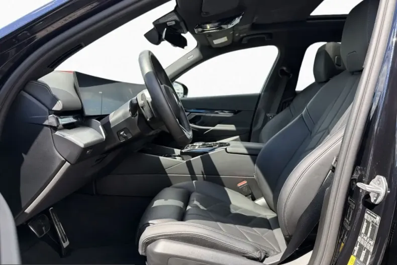 BMW 530 (Seria 5) din 2025 cu 22.271 km - oferta BMW238802 - foto 9