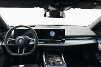 BMW 530 (Seria 5) din 2025 cu 22.271 km - oferta BMW238802 - foto 14