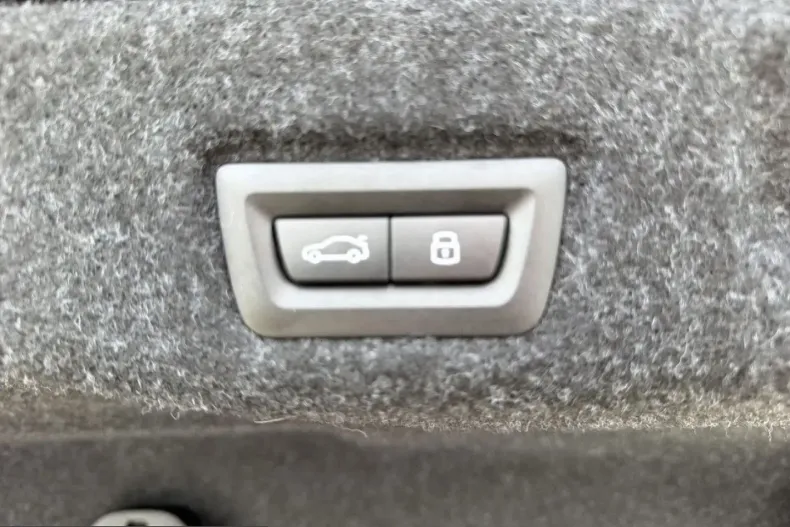 BMW 530 (Seria 5) din 2025 cu 22.271 km - oferta BMW238802 - foto 16