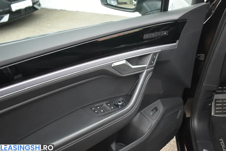 Volkswagen Touareg din 2021 cu 152.396 km - oferta VOL238804 - foto 10