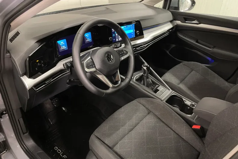Volkswagen Golf din 2021 cu 102.717 km - oferta VOL238811 - foto 5