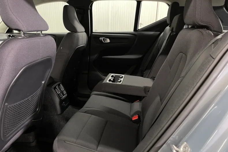 Volvo XC40 din 2020 cu 109.615 km - oferta VOL238812 - foto 11