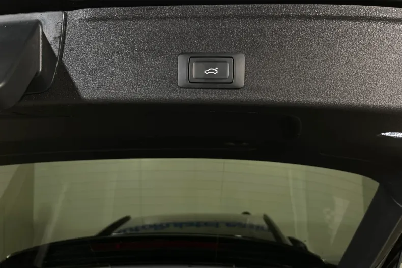 Audi A4 din 2022 cu 153.415 km - oferta AUD238816 - foto 24