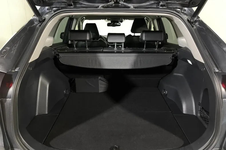 Toyota RAV4 din 2022 cu 100.710 km - oferta TOY238820 - foto 12