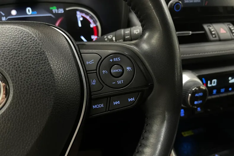 Toyota RAV4 din 2022 cu 100.710 km - oferta TOY238820 - foto 22
