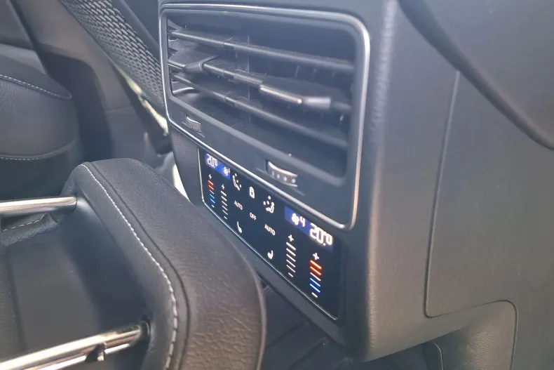 Audi Q7 din 2024 cu 37.157 km - oferta AUD238827 - foto 27