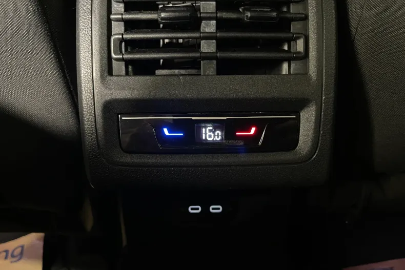 Volkswagen Golf din 2022 cu 127.105 km - oferta VOL238828 - foto 21