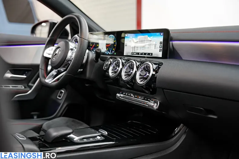 Mercedes-Benz CLA 200 (Clasa CLA) din 2022 cu 153.000 km - oferta MER238830 - foto 37