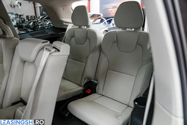 Volvo XC90 din 2023 cu 150.000 km - oferta VOL238831 - foto 9