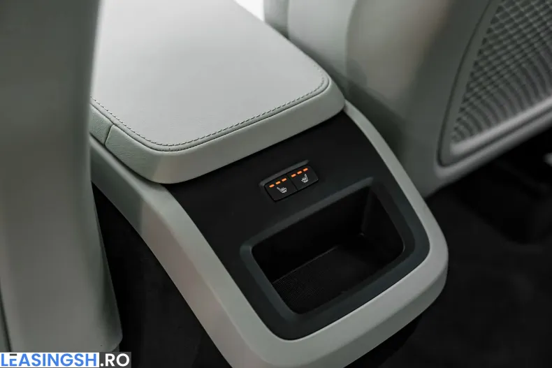 Volvo XC90 din 2023 cu 150.000 km - oferta VOL238831 - foto 35