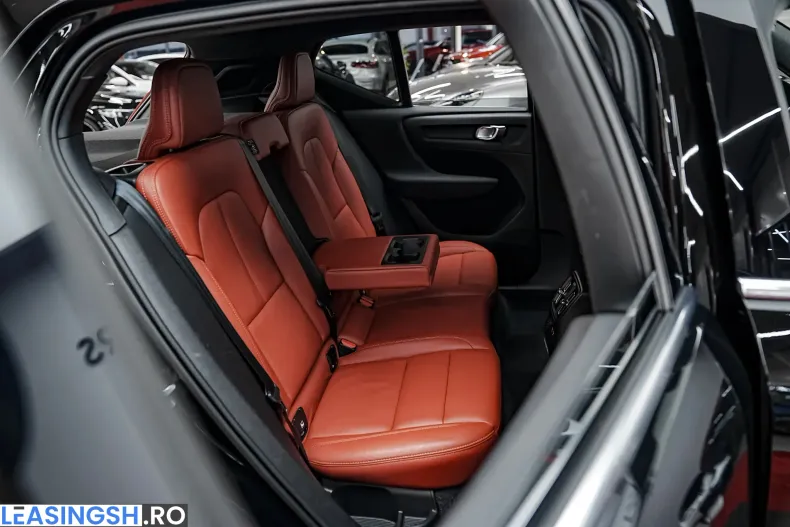 Volvo XC40 din 2020 cu 110.000 km - oferta VOL238838 - foto 10