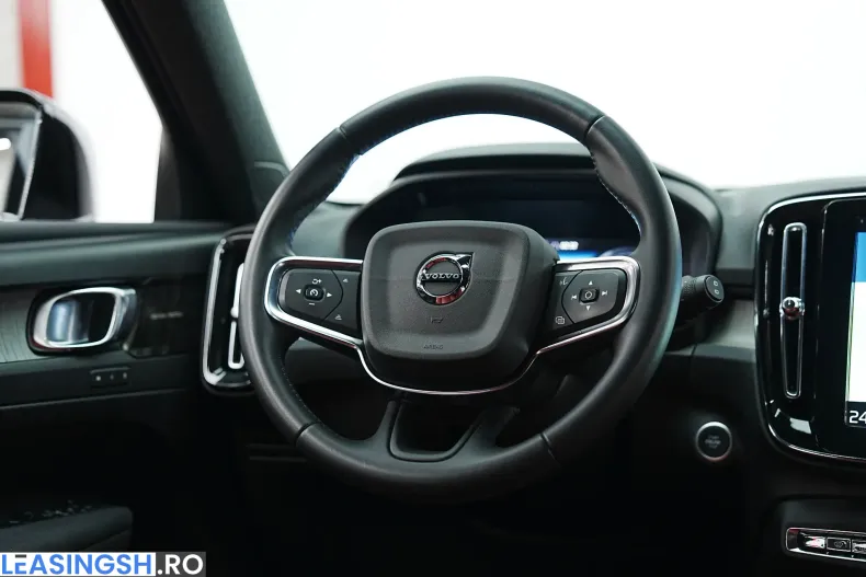 Volvo XC40 din 2020 cu 110.000 km - oferta VOL238838 - foto 16