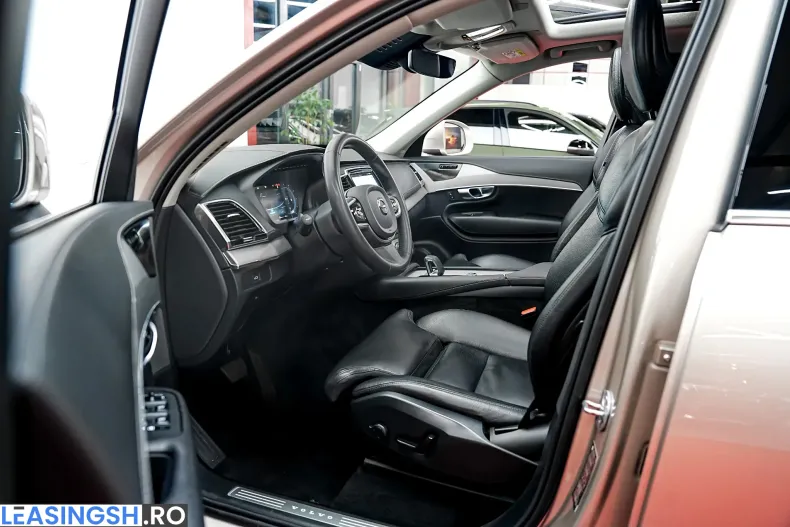 Volvo XC90 din 2022 cu 118.000 km - oferta VOL238839 - foto 4