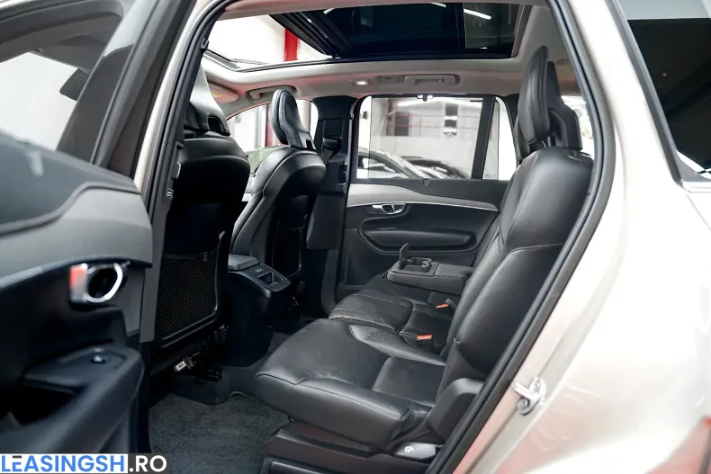 Volvo XC90 din 2022 cu 118.000 km - oferta VOL238839 - foto 6