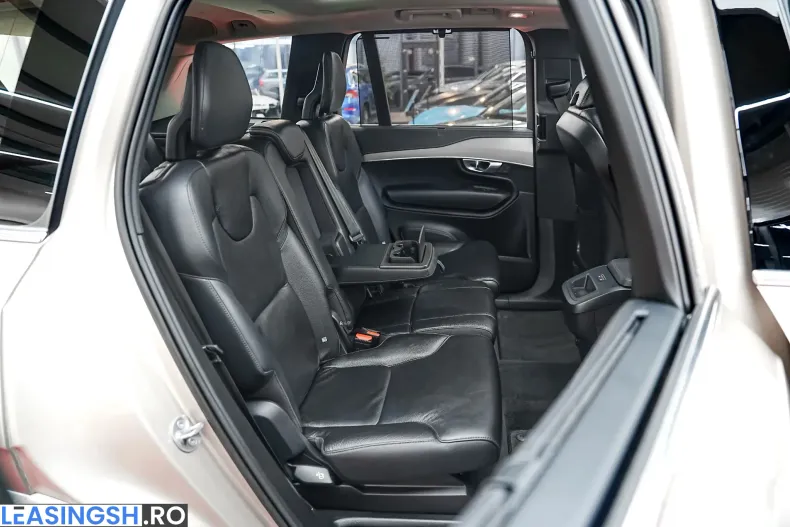 Volvo XC90 din 2022 cu 118.000 km - oferta VOL238839 - foto 12