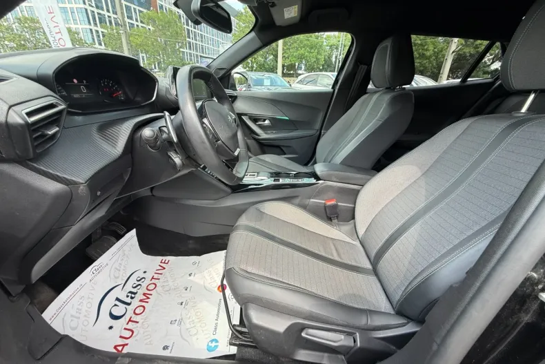 Peugeot 2008 din 2023 cu 49.575 km - oferta PEU238842 - foto 6
