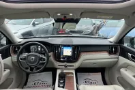 Volvo XC60 din 2020 cu 71.368 km - oferta VOL238847 - foto 4