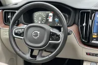 Volvo XC60 din 2020 cu 71.368 km - oferta VOL238847 - foto 17