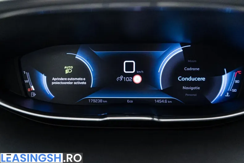 Peugeot 3008 din 2021 cu 179.225 km - oferta PEU238853 - foto 35