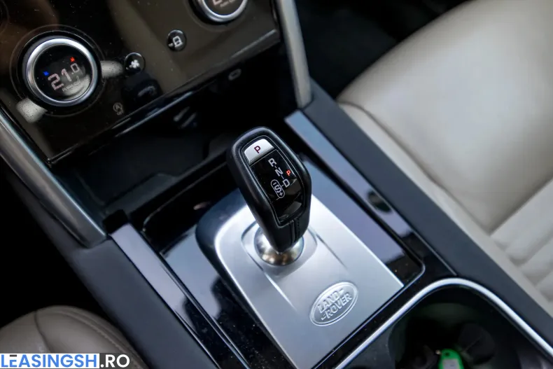 Land Rover Discovery din 2021 cu 70.000 km - oferta LAN238859 - foto 27