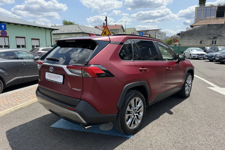 Toyota RAV4 din 2024 cu 21.200 km - oferta TOY238864 - foto 5