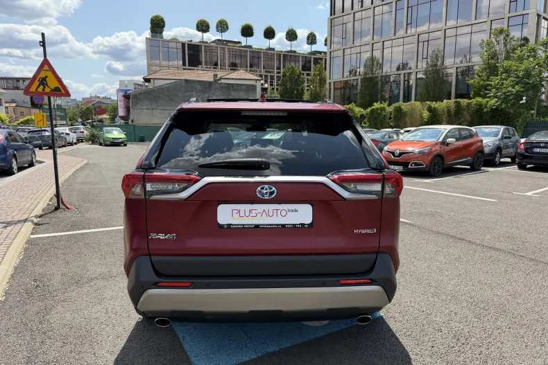 Toyota RAV4 din 2024 cu 21.200 km - oferta TOY238864 - foto 7