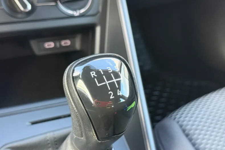 Volkswagen Polo din 2023 cu 52.639 km - oferta VOL238865 - foto 21