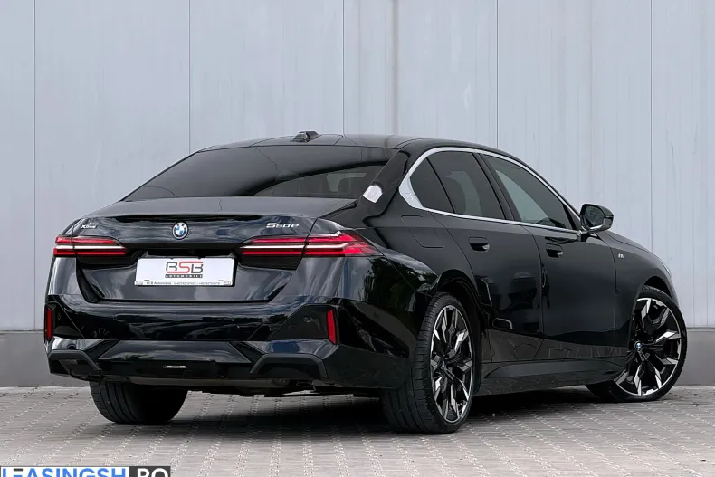 BMW 550e (Seria 5) din 2024 cu 37.022 km - oferta BMW238869 - foto 4