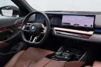 BMW 550e (Seria 5) din 2024 cu 37.022 km - oferta BMW238869 - foto 20