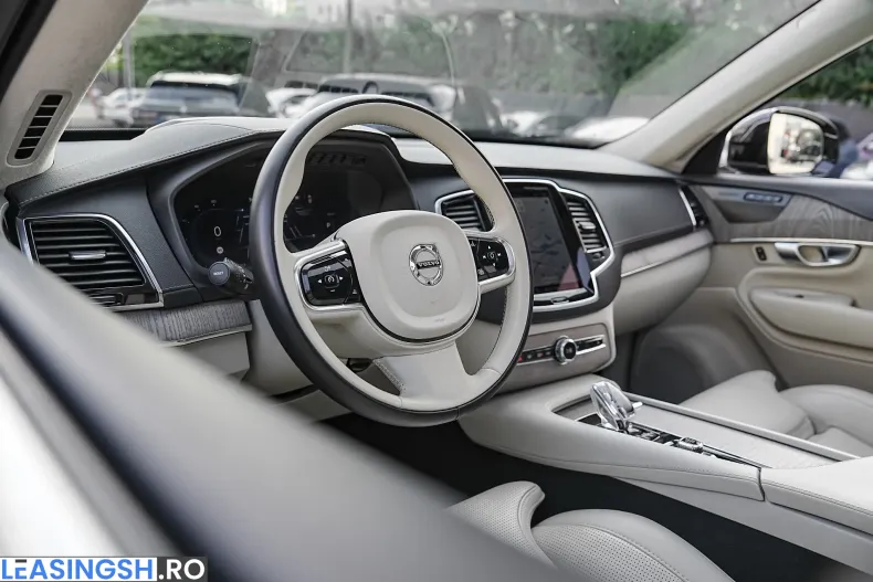 Volvo XC90 din 2023 cu 117.000 km - oferta VOL238871 - foto 34