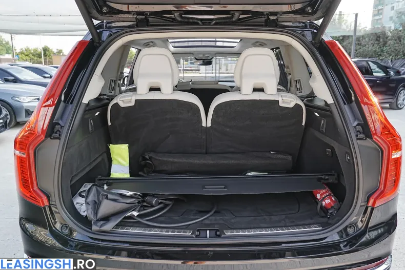 Volvo XC90 din 2023 cu 117.000 km - oferta VOL238871 - foto 38