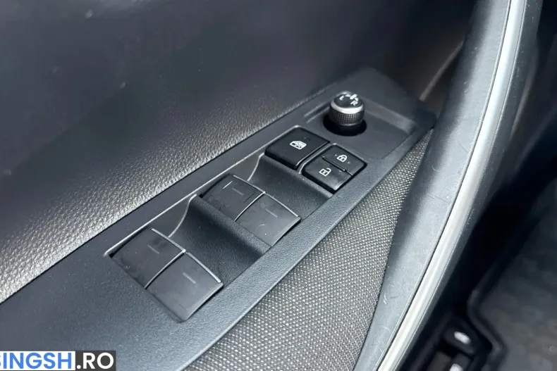 Toyota Corolla din 2023 cu 79.647 km - oferta TOY238875 - foto 29