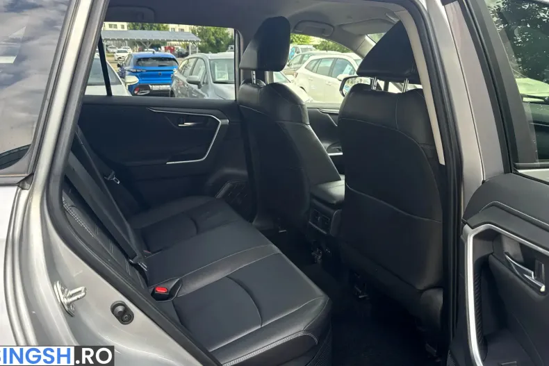 Toyota RAV4 din 2023 cu 142.762 km - oferta TOY238876 - foto 22