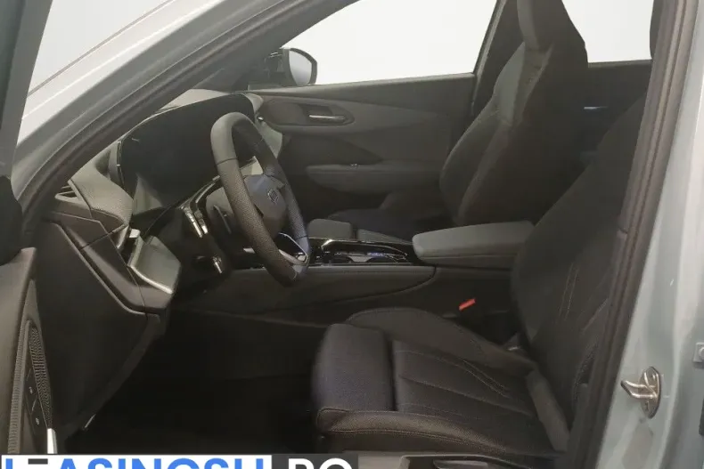Audi Q3 din 2025 cu 2.001 km - oferta AUD238880 - foto 7