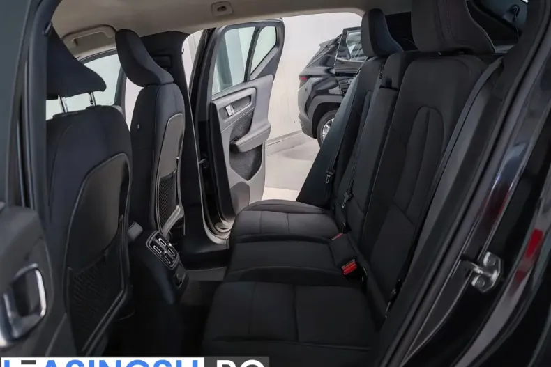 Volvo XC40 din 2021 cu 121.812 km - oferta VOL238886 - foto 22