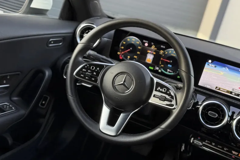 Mercedes-Benz CLA 250 (Clasa CLA) din 2022 cu 166.950 km - oferta MER238895 - foto 21