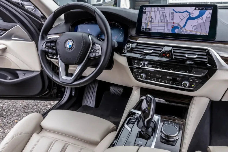 BMW 520i (Seria 5) din 2022 cu 129.000 km - oferta BMW238896 - foto 7
