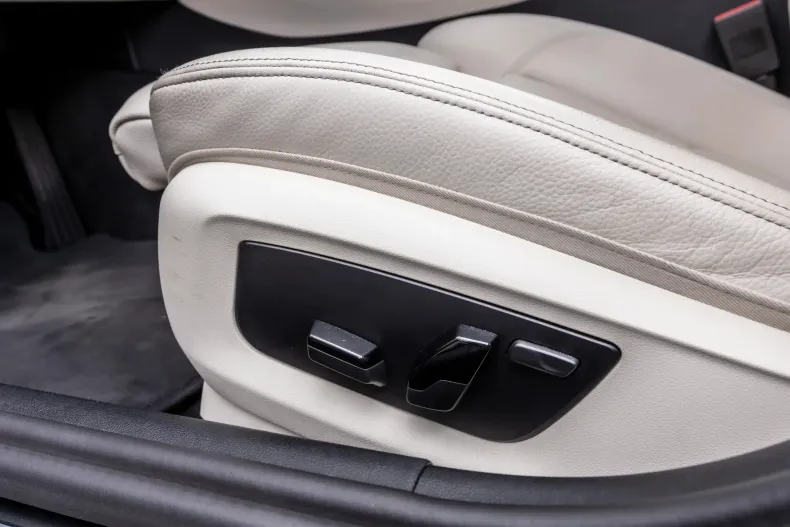 BMW 520i (Seria 5) din 2022 cu 129.000 km - oferta BMW238896 - foto 20