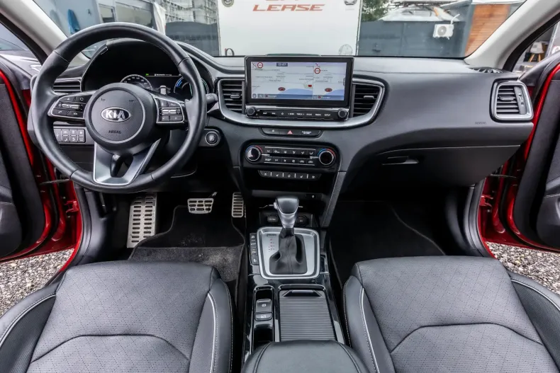 Kia XCeed din 2021 cu 65.000 km - oferta KIA238898 - foto 17